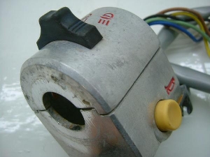 Ju70 DX(95')/ CUB    nhXCb` C70-1228(12V)