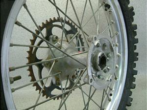 CR125 AzC[^C JE01-1900