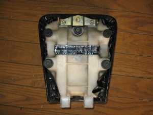 FZR250 シート 2KR-14254