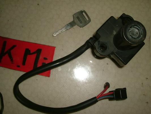 z[lbg250/ HORNET CL[BOX MC31-1006