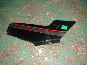 GPX250 サイドカバー右 EX250E-009