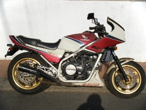 HONDA/z_ VF750F@RC15-1006