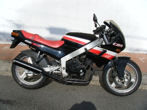 HONDA/z_ CBR250 FOUR@MC14-1000