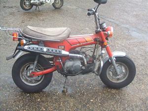 HONDA DAX50/_bNX ST50-6202