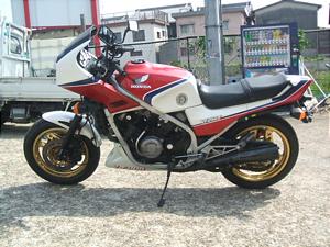 HONDA/ホンダ VFR750F(89年式) RC15-1004