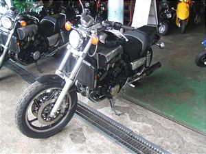 YAMAHA V-MAX 1200 JYA1