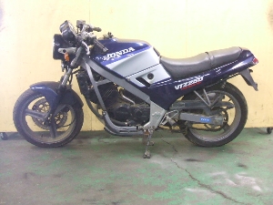 HONDA@VTZ250@MC15-1064