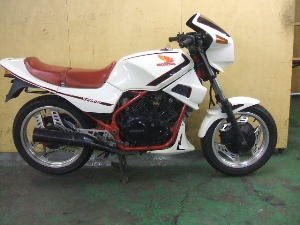 HONDA@VT250F@MC08-1033