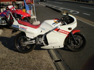 HONDA/z_ NS250R MC11-1002