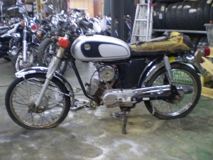 YAMAHA/}n YB-1 50@F5B-9305
