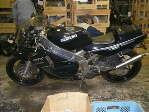 SUZUKI RGV250ガンマ VJ21A-1086