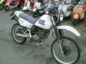 SUZUKI ジェベル200 SH42A-1027