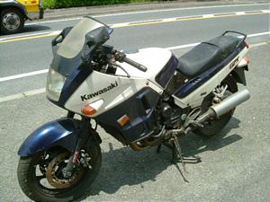 KAWASAKI GPX750R ZX750F-0015