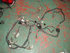 FZR250 メインハーネス 3LN-2295