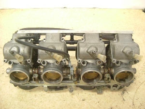 ZZR1100/ ZZ-R1100/ ZX-11   Lu^[ ZXT10C-0160