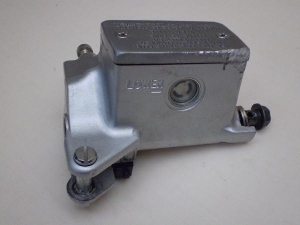 Cg[_[400NVbN/ Intruder Classic  tg}X^[V_[ VK54A-1033