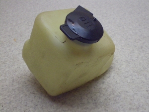 `v80(12V)/ CHAMP  IC^N 2GM-0104