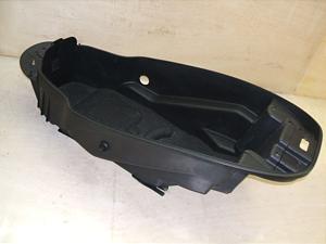 OhfBN125/ G-DINK/ LR/ KYMCO    bgC BSH25DC