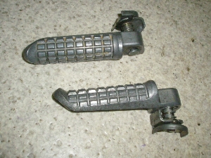 oIX250/ BALIUS ^fXebvE ZR250A-0560