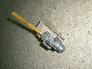}Oi50/ MAGNA K\RbN AC13-2004