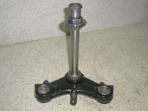V40^K/ gOb`/ MOTO GUZZI/ Targa  Xe 1PS14723J
