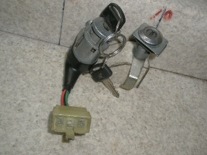 p50/ PAL  L[Zbg AF17-1424