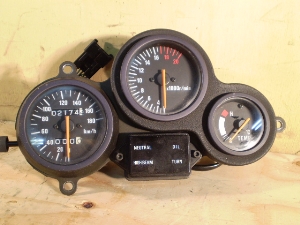 GSX-R250 [^[ GJ73A-1023