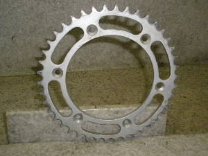 TR34-125/ BETA/ x[^    huXvPbg DGM-8651