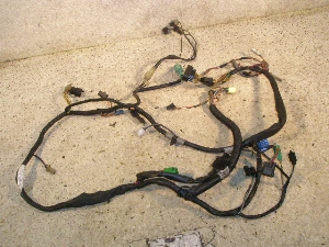 AxjX125/ Avenis/ AFjX  Cn[lX CF43A-1002