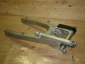 RG250 K}250 EH^[Et/ / WalterWolf  XCOA[ GJ21A-1377