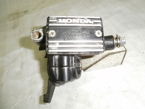 VF750}Oi/ MAGNA   Nb`}X^[V_[ RC09-1005
