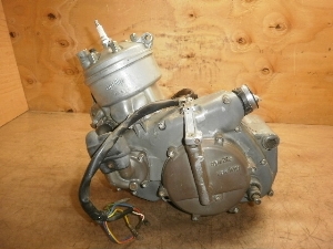 NC}[240R/ AvA/ aprilia/ Climber 240R     GW  DGM525840M-0026