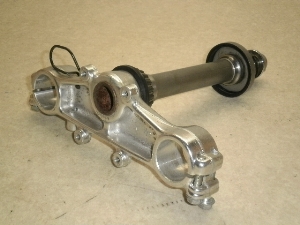 Z[225/ SEROW225 Xe 4JG-1103