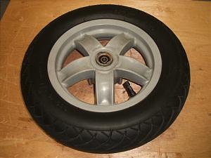 ZIP/ sAWI/ PIAGGIO   tgzC[^C ZAPC2500