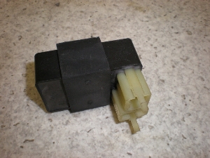 CL50x[(12V)/ x[50/ Benly50  CDI CD50-4002