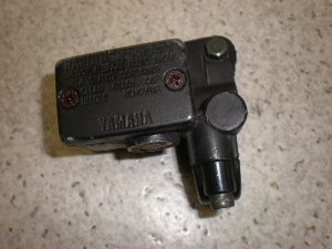 BW'S50 r[EBY/ r[EBY50/ BWS/ BWfS 50(12V) tg}X^[V_[ SA02J-1025
