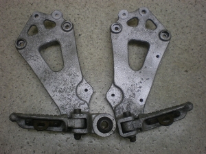 GSXR750 (12V) ^fXebvXe[E GR71F-1070