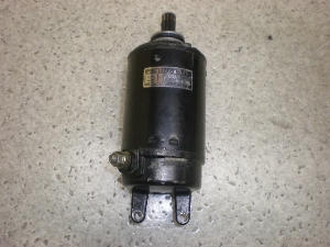 GSXR750 (12V) Z[^[/GW GR71F-1070