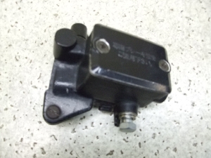 GPZ750R (12V) tg}X^[V_[/ tgu[L/ }X^[V_[ ZX750G-0089