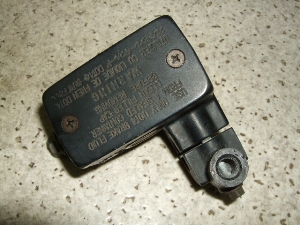 ofBbg250/ BANDIT tg}X^[V_[ GJ74A-1237