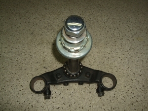 CBR250R (12V) Xe MC17-1007