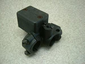 wLTS150/ HEXAGON/ sAWI/ PIAGGIO  tg}X^[V_[ EXV1T0015
