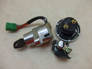Cg[_[250/ Intruder250  L[Zbg Lbv VJ51A-1010
