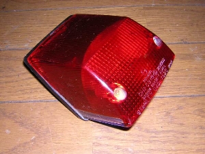 TZR250 テールランプ