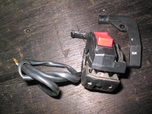 TDR250 スイッチBOX右 2YK-0666