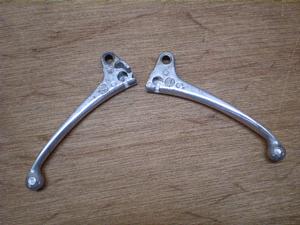 tbV50/ FLUSH o[E