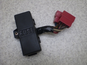 V45}Oi/ MAGNA  q[YBOX RC28-1000