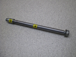 V45}Oi/ MAGNA  AANXVtg RC28-1000